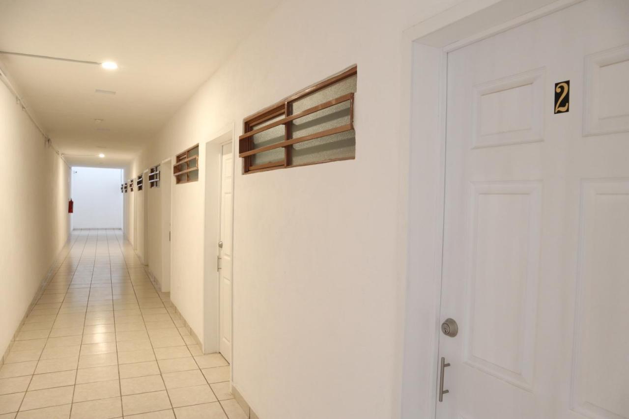 Отель Hostal Purisima Сан-Франциско-дель-Ринкон Экстерьер фото